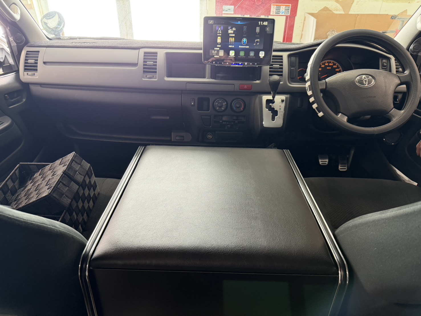 S様（TOYOTA HIACE)