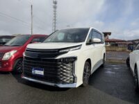 K様（TOYOTA VOXY HV)